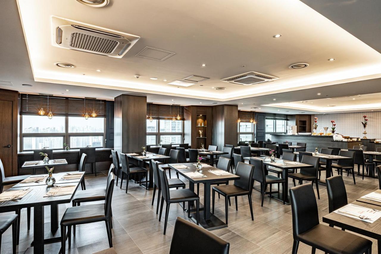 Ramada Hotel And Suites Seoul Namdaemun Kültér fotó