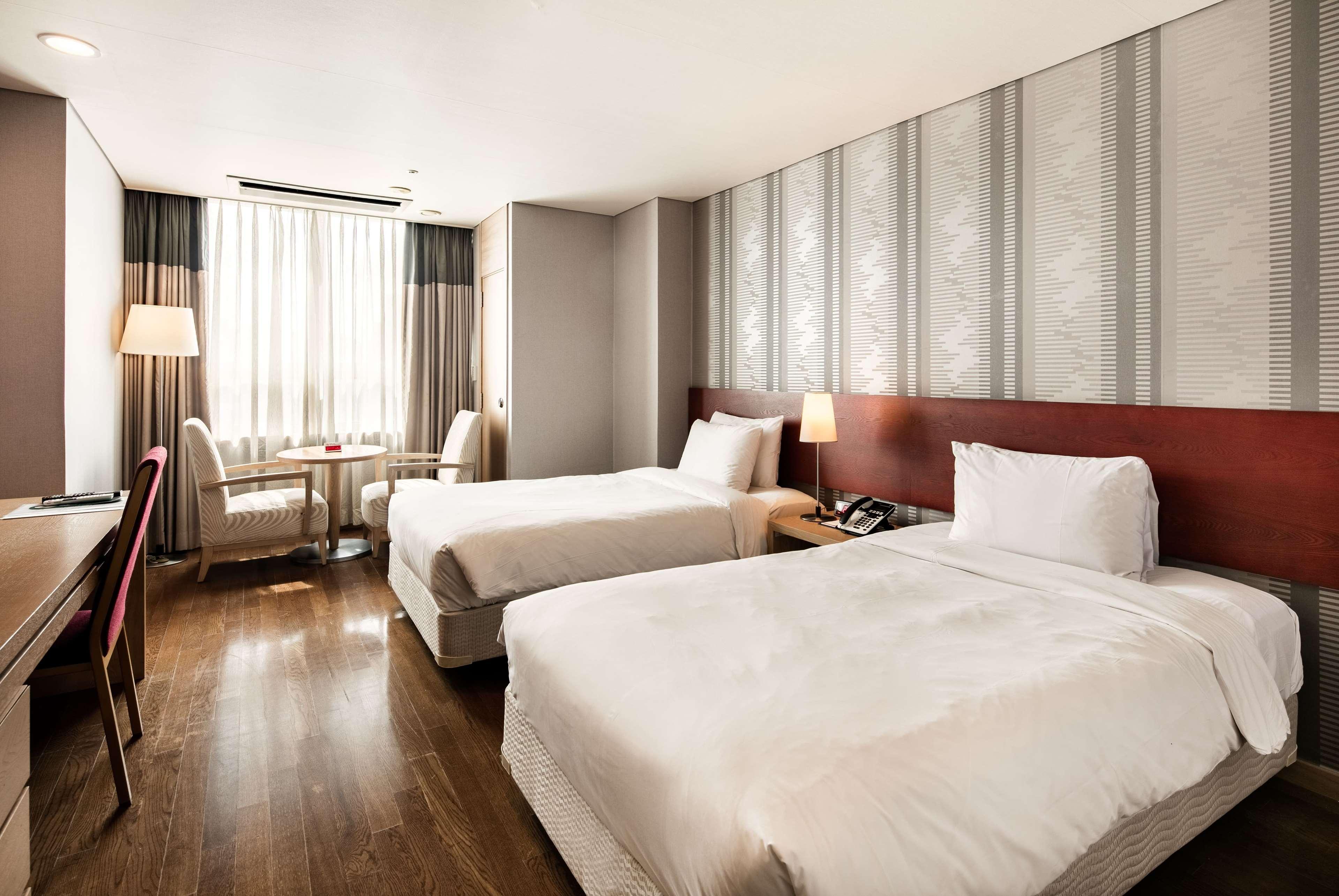 Ramada Hotel And Suites Seoul Namdaemun Kültér fotó