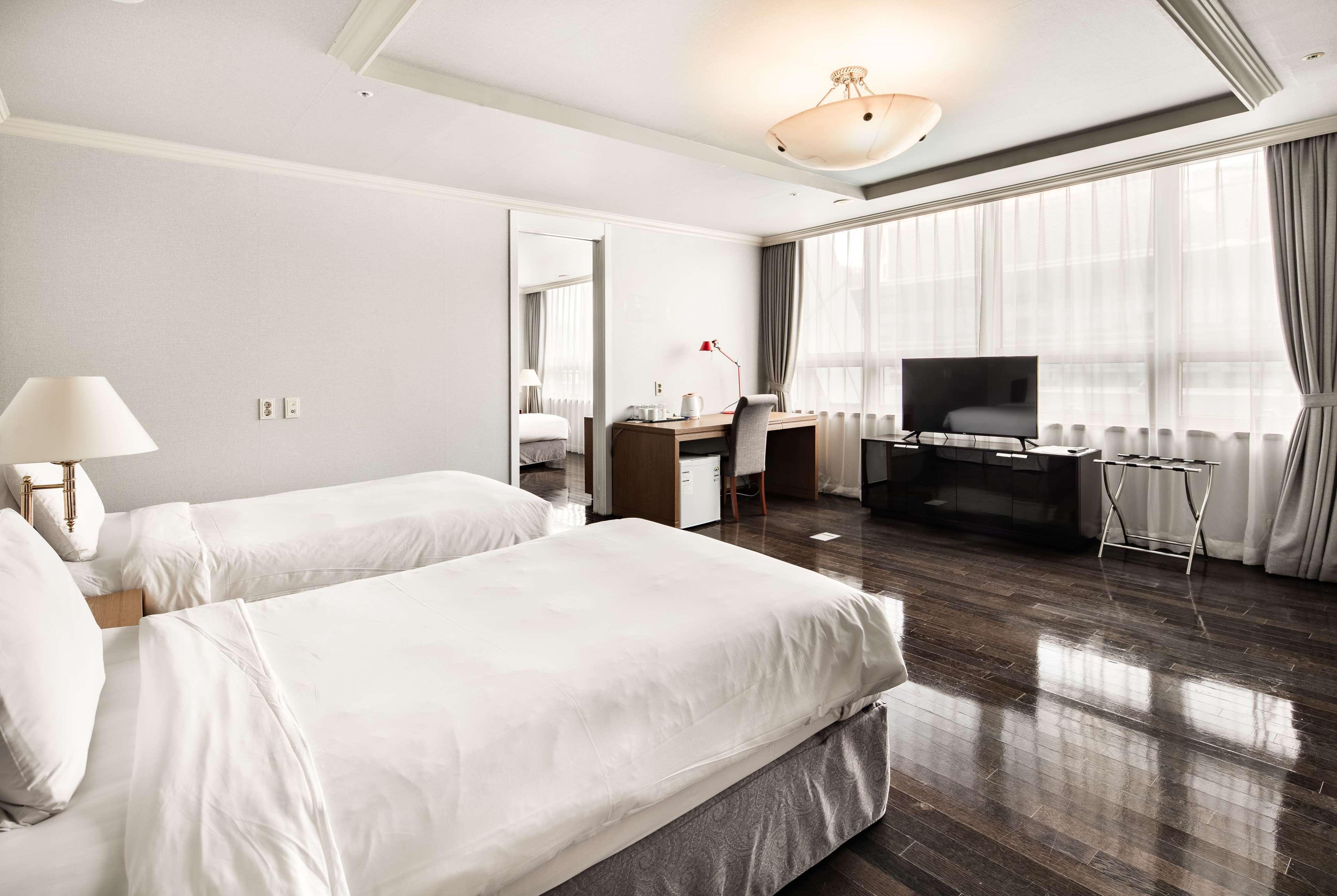 Ramada Hotel And Suites Seoul Namdaemun Kültér fotó