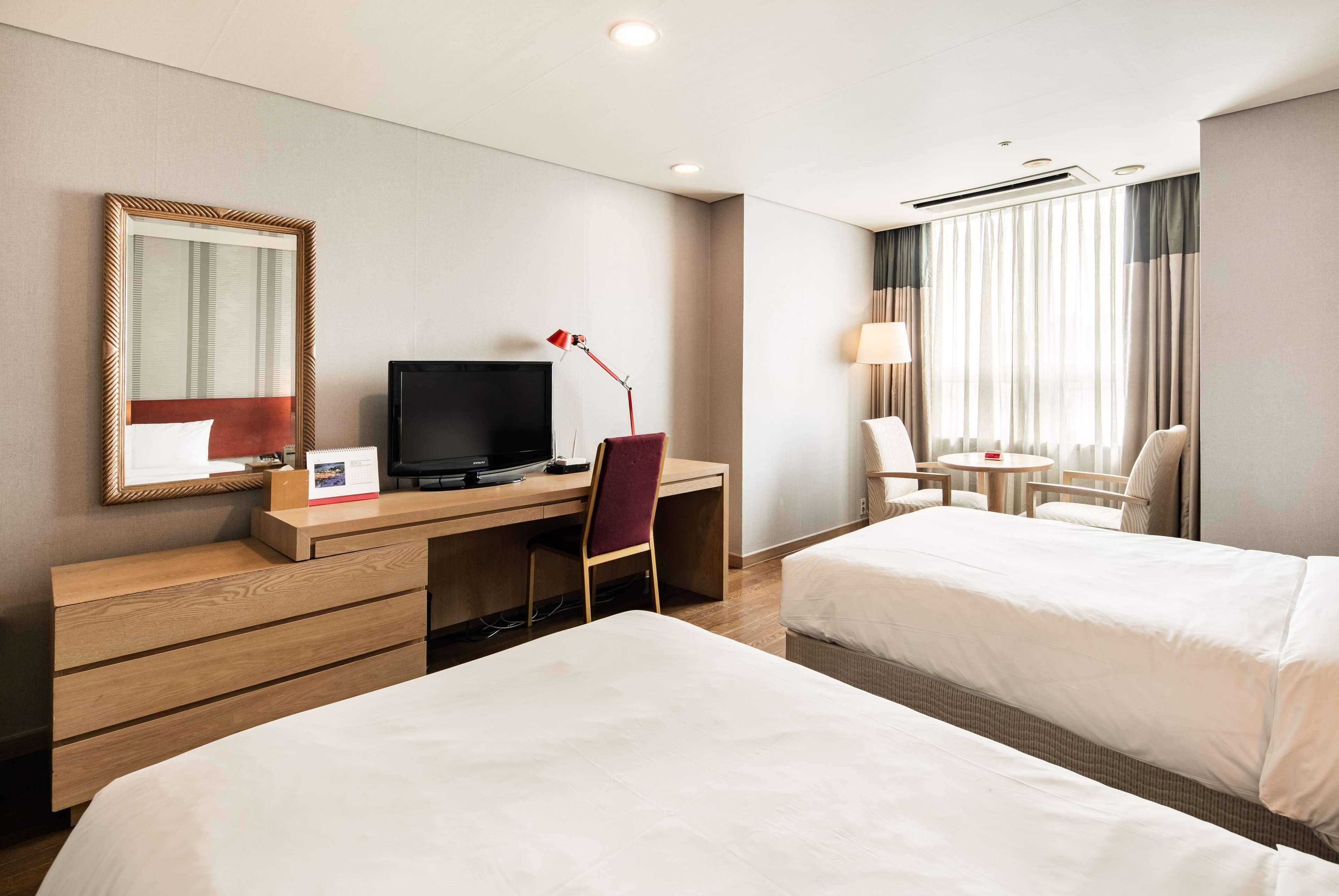 Ramada Hotel And Suites Seoul Namdaemun Kültér fotó