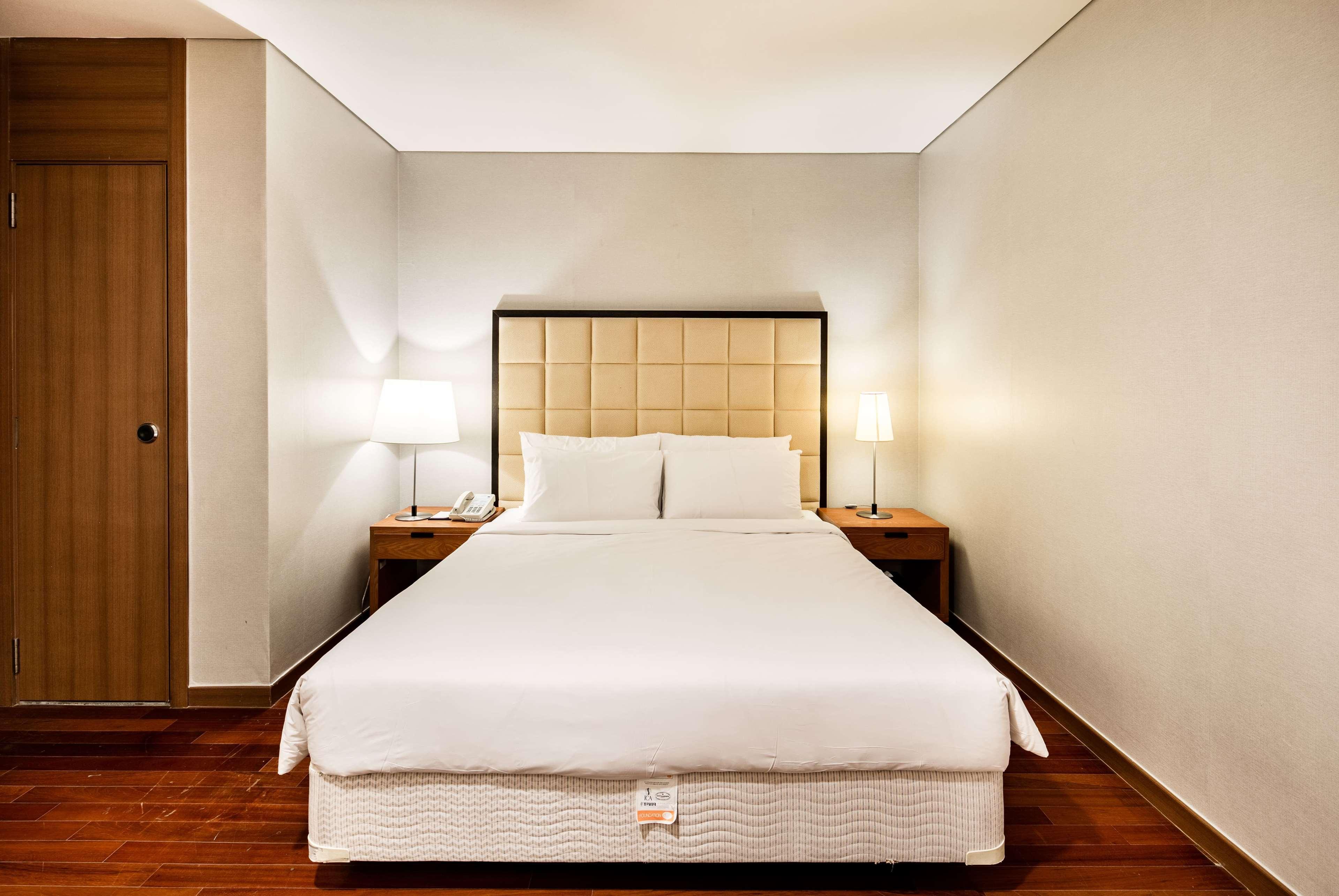 Ramada Hotel And Suites Seoul Namdaemun Kültér fotó